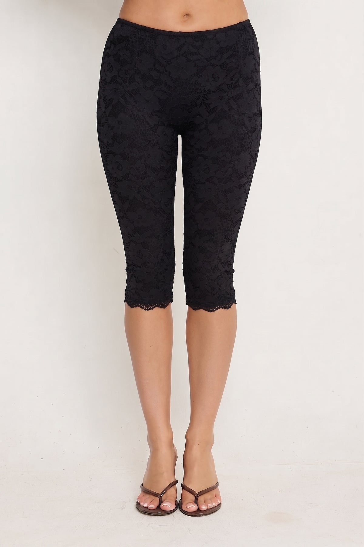 Black Lace Halter Top & Capri Pants Coord