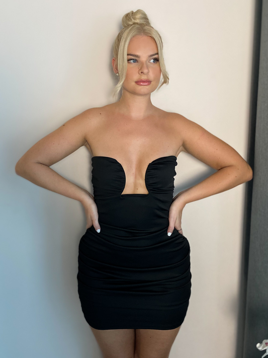 Black Wire Detail Ruched Bodycon Mini Dress